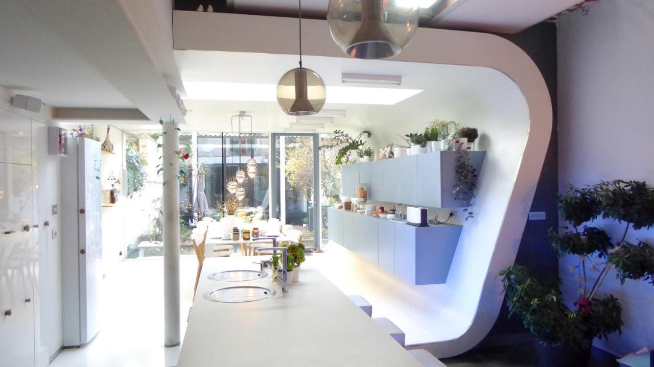 VEGAN, PLANT BASED b&b central Brugge Eksteriør billede